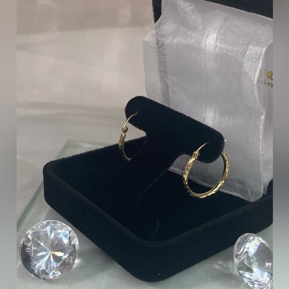 14K YELLOW GOLD etched hoop earrings REAL GOLD - Picture 3 of 14